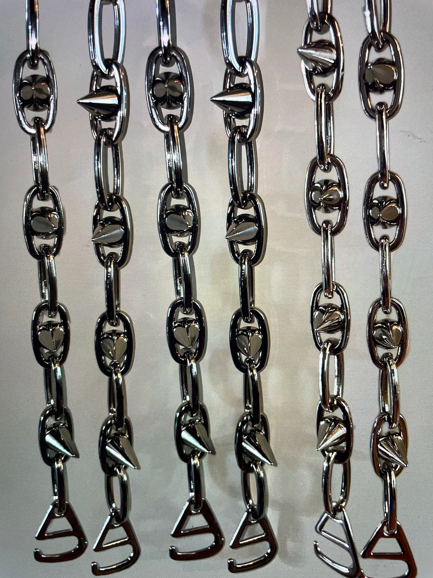Spike Trucker Chain